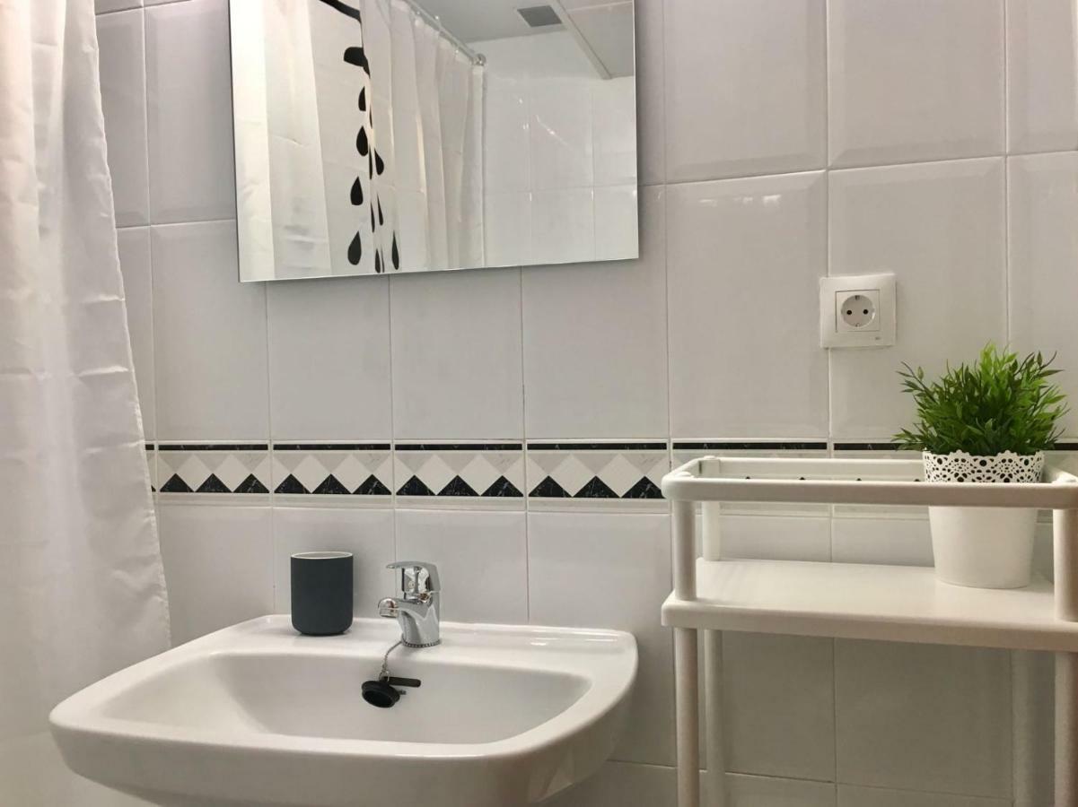 Gran Apartamento Familiar, Amigos O Trabajo 말라가 외부 사진
